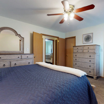 Live in Winding Creek: 5407 W Chasefield Cir, Mchenry