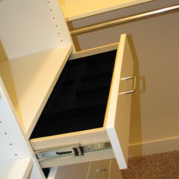 Custom Closet Accessories