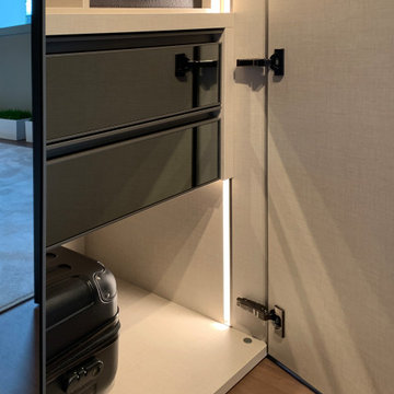 Made to measure wardrobe
