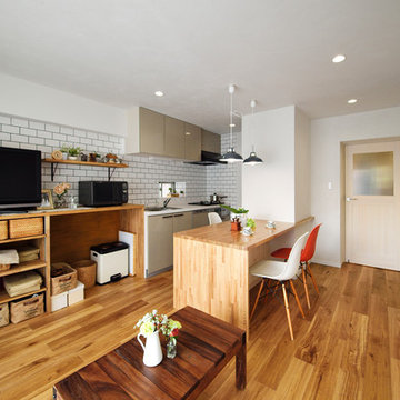 アーチでつなぐ WORK × PRIVATE 空間(マンション／apartment)