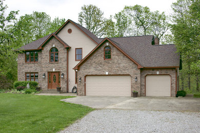 Example of a classic home design design in Indianapolis