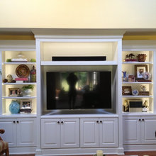 Entertainment center