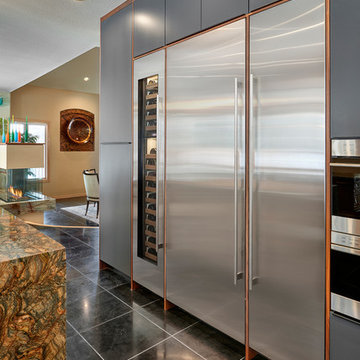 Stunning Contemporary Kitchen