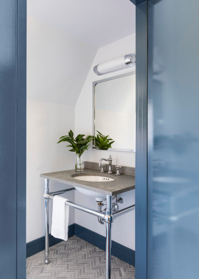 5 Ideas to Open Up a Windowless Bathroom
