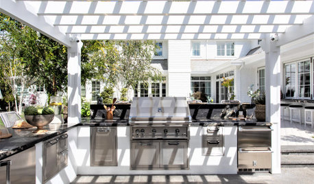 Where to Spend and Where to Save on an Outdoor Kitchen