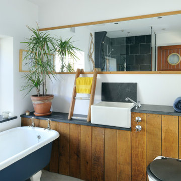 Stunning Family Bathroom