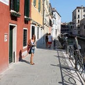 Val Tosolini's photo