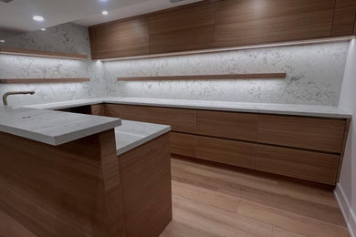 Example of a minimalist home design design in Dallas