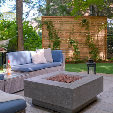 Armour Heights - Cozy Backyard