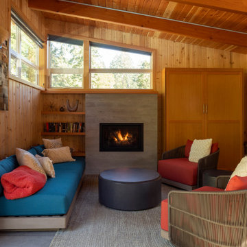 Battle Point Pool House