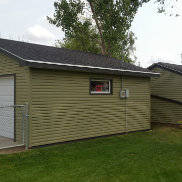 Seamless Steel Siding & Gutters