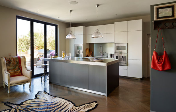 Contemporary Kitchen by bulthaup by Kitchen Architecture