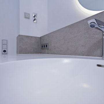 Aus einem Badezimmer wird ein Duschbad im Münchner Osten