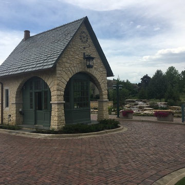 Oakbrook Gatehouse