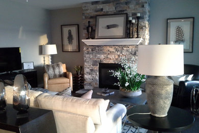 Inspiration for a transitional family room remodel in Detroit