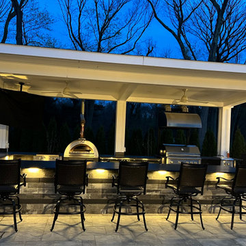 Outdoor Kitchen - Patio - Cambridge Pavers, Muttontown, NY 11545
