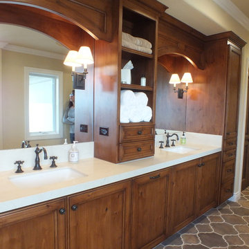 Old California Master Bath
