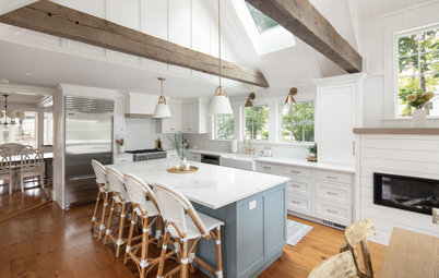 Kitchen of the Week: Fresh Coastal Style in White, Blue and Wood