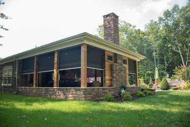 Inspiration for an exterior home remodel in New York
