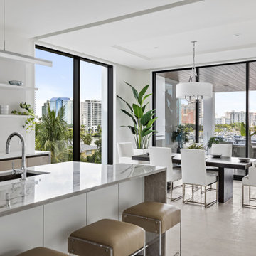 En Pointe Kitchen/Dining Room