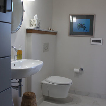 Soothing & Contemporary Master Bath