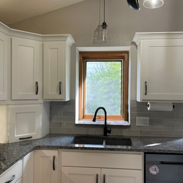 Modern Shaker REFRESH