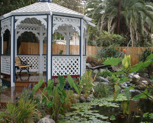 Outdoor Living with Water Gardens