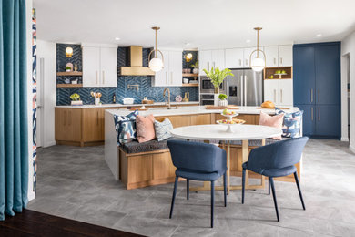 Mid-century modern kitchen photo in Dallas