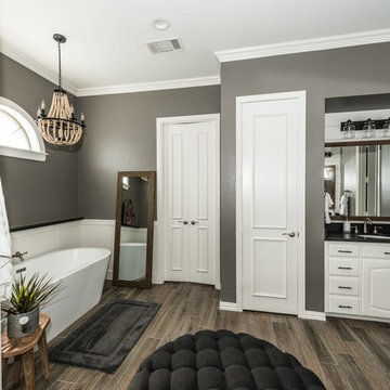 Transitional Bathroom