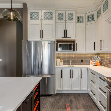 Peekaboo! Hideaway microwave