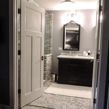 Oak Park Master Bathroom by kalHome