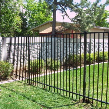 Deluxe Fence