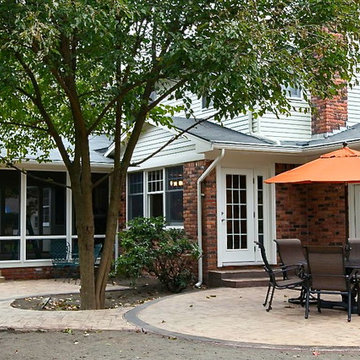 Enclosed Deck/Patio