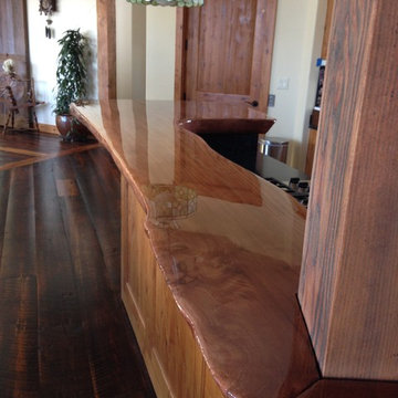 Montane Bar
