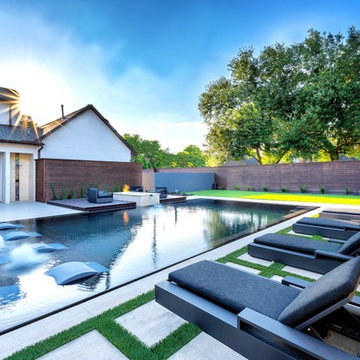 Bellaire, Texas custom luxury pool