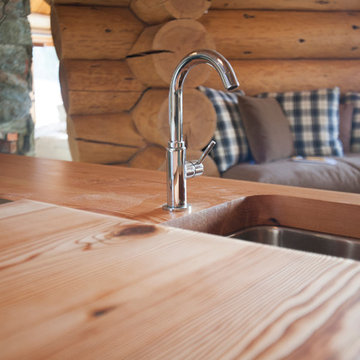 West Coast Log Home