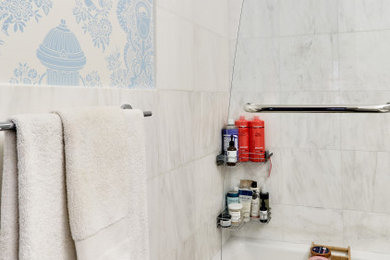 Inspiration for a contemporary master bathroom remodel in New York