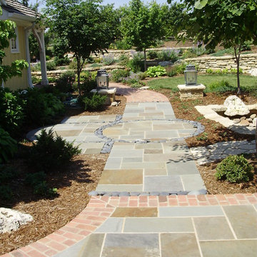 Bluestone Patio & Walkways