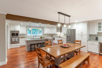 Elegant kitchen photo in Philadelphia