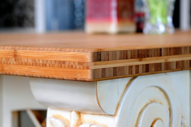 Inspiration for a timeless kitchen remodel in Vancouver