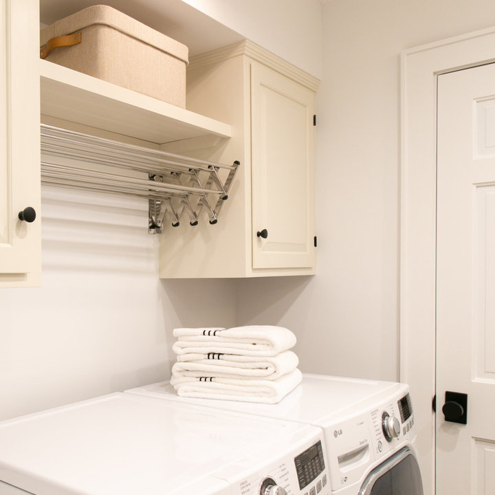 75 Laundry Room with an Utility Sink and Shiplap Backsplash Ideas You ...