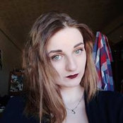 Cat Braddinton's photo
