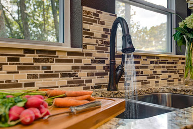 Kitchen photo in Other