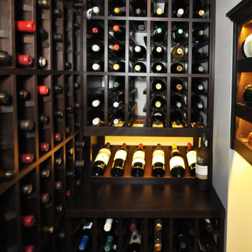 Del Mar Under Stair Wine Closet