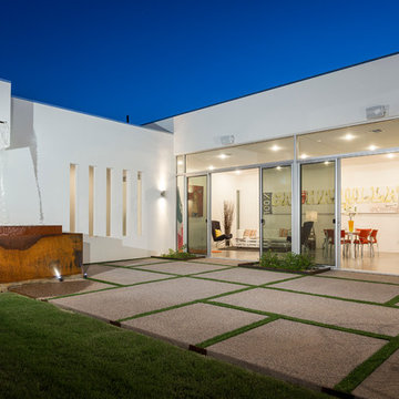 The Courtyard HoUSe