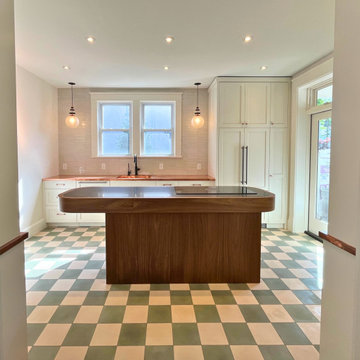 New Albany, IN Kitchen & Basement Spa