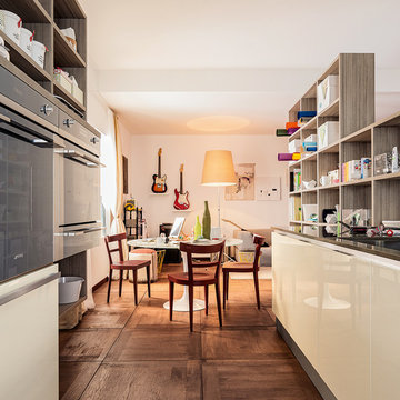 Carrera Minimalist Kitchen With Scrumptious Colors
