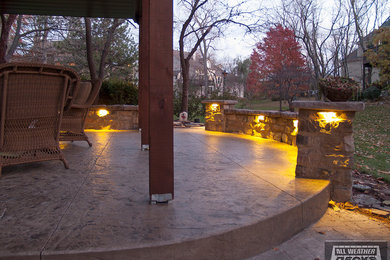 Elegant deck photo in Kansas City