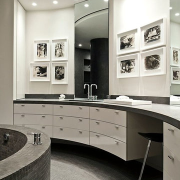 Art Collector's Home