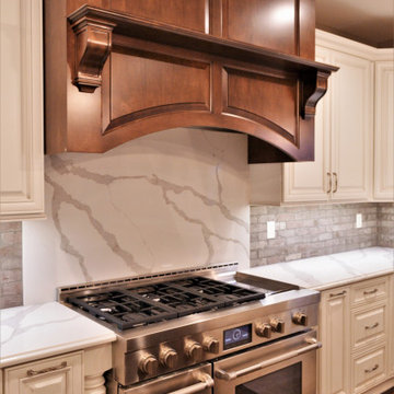 Lowell, IN. Haas Signature Collection. Elegant Traditional Style Kitchen